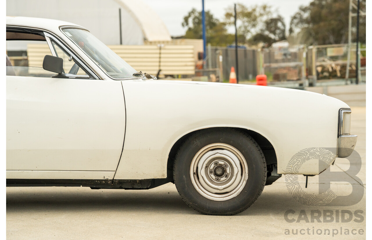 01/1972 Chrysler Valiant Charger VH 2d Coupe Alpine White 245ci 4.0L
