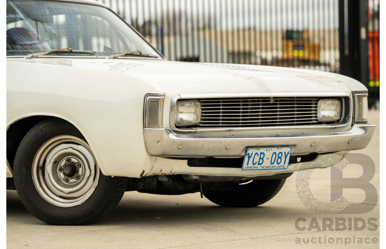 01/1972 Chrysler Valiant Charger VH 2d Coupe Alpine White 245ci 4.0L