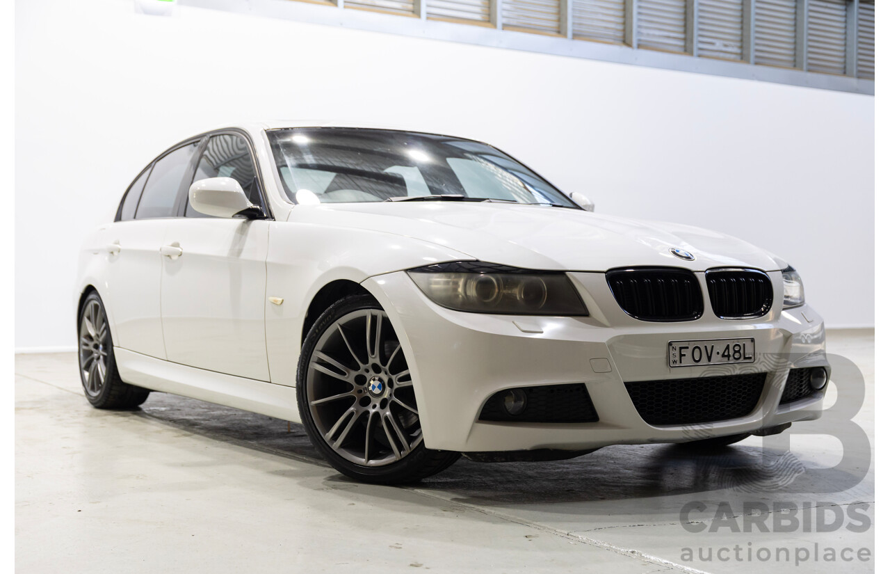 01/2011 BMW 320i Lifestyle E90 MY11 4d Sedan Alpine White 2.0L
