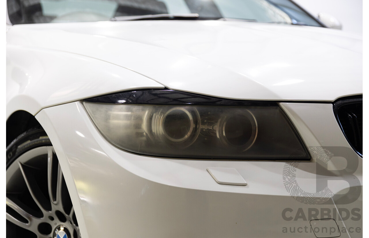 01/2011 BMW 320i Lifestyle E90 MY11 4d Sedan Alpine White 2.0L