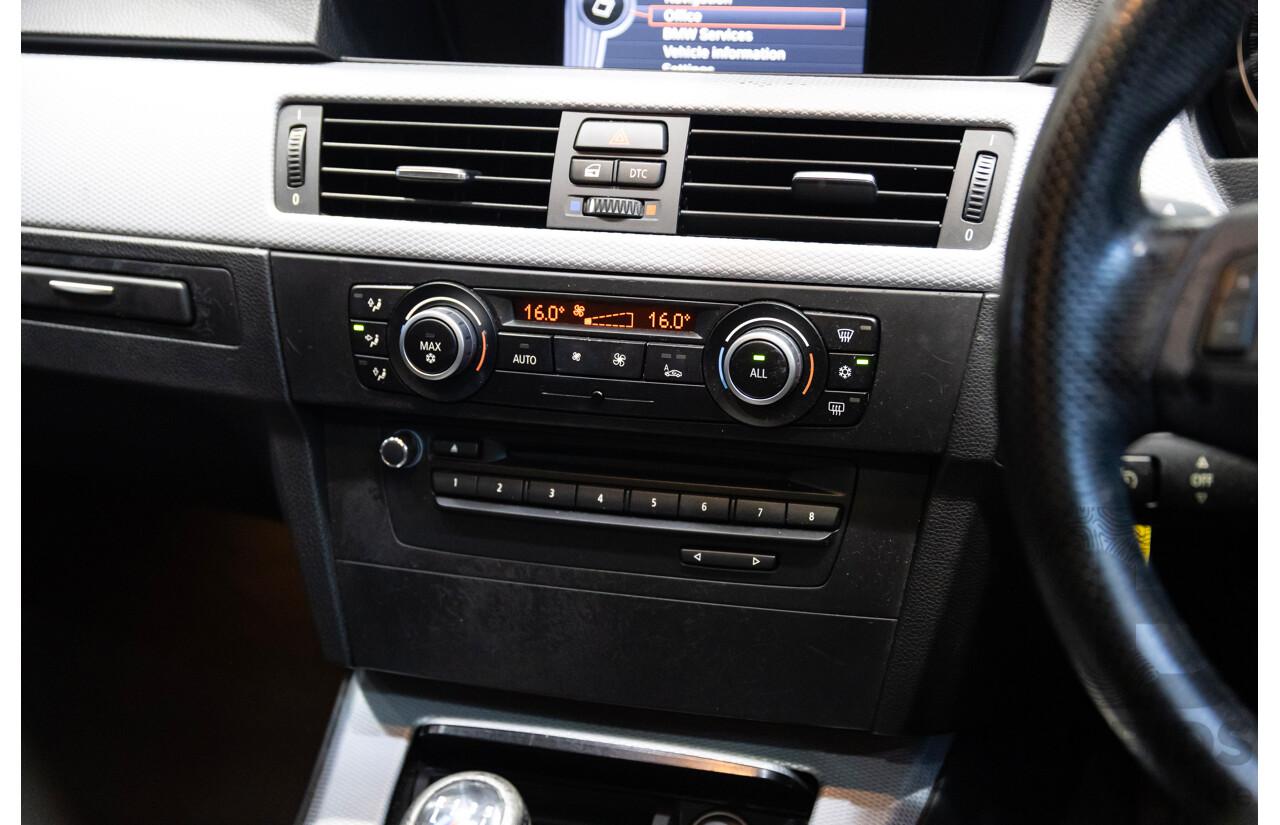 01/2011 BMW 320i Lifestyle E90 MY11 4d Sedan Alpine White 2.0L