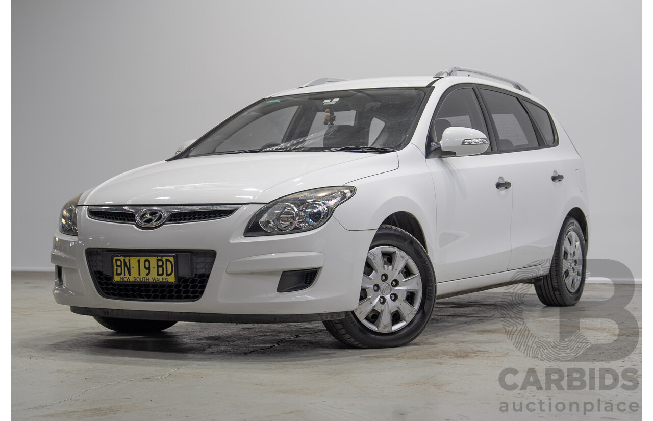 11/2011 Hyundai i30 CW SX 2.0 FD MY11 4d Wagon White 2.0L