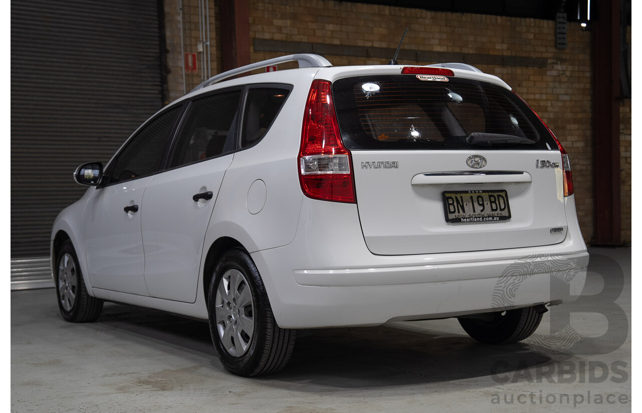 11/2011 Hyundai i30 CW SX 2.0 FD MY11 4d Wagon White 2.0L