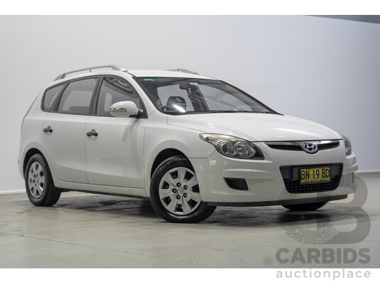11/2011 Hyundai i30 CW SX 2.0 FD MY11 4d Wagon White 2.0L