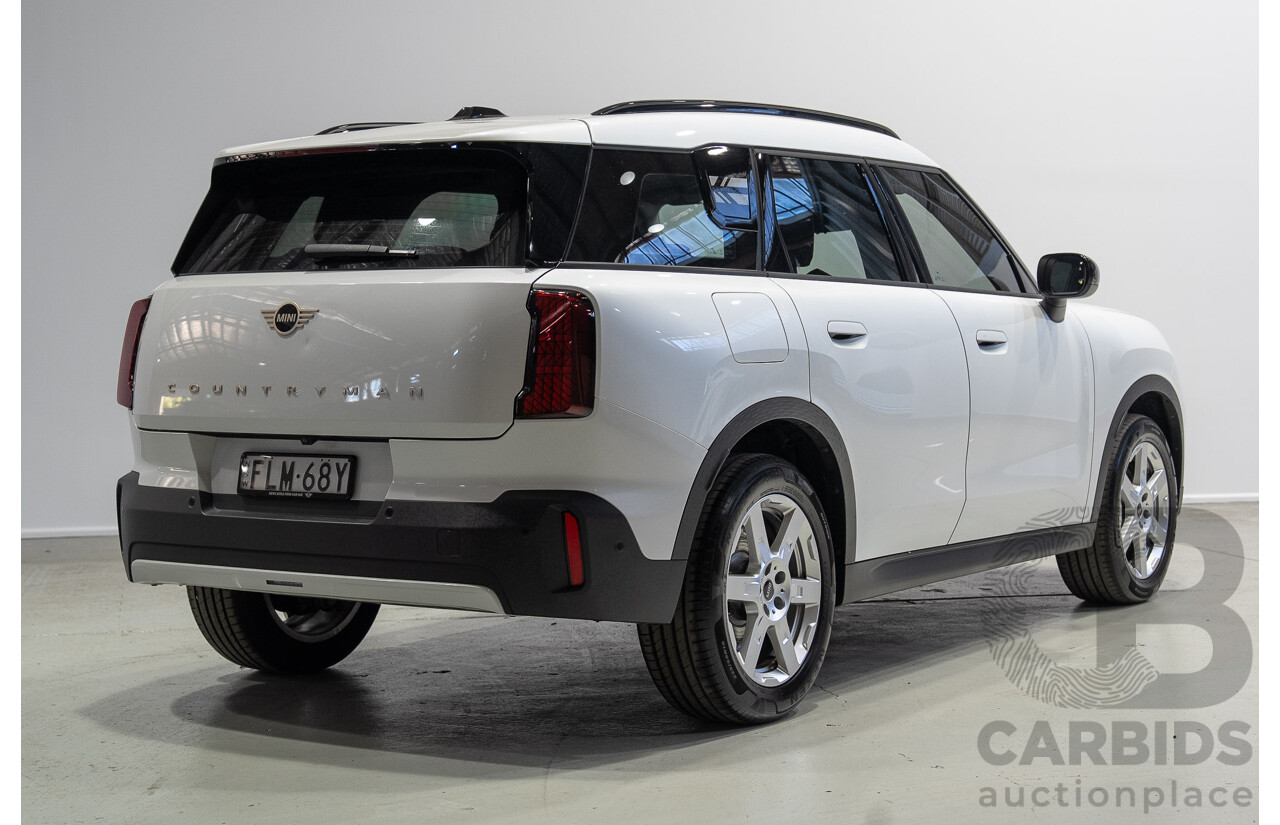 05/2024 Mini Countryman C Core U25 5d Wagon White Turbo 1.5L