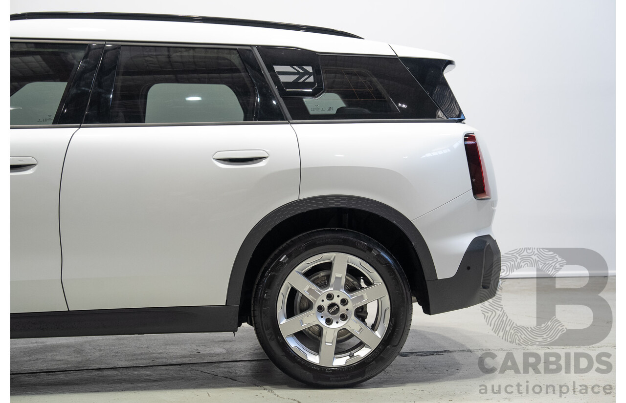 05/2024 Mini Countryman C Core U25 5d Wagon White Turbo 1.5L