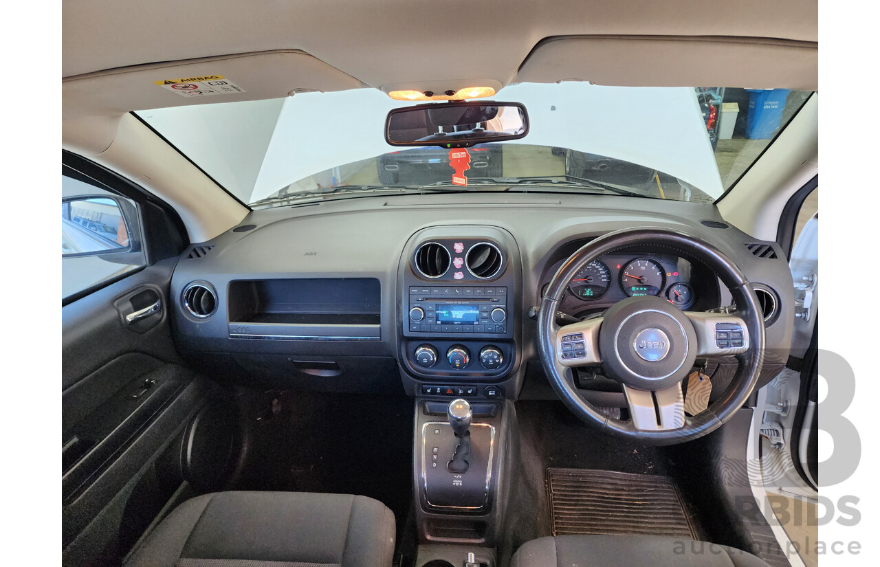 09/2012 Jeep Compass Sport (4x2) MK MY12 4d Wagon White 2.0L