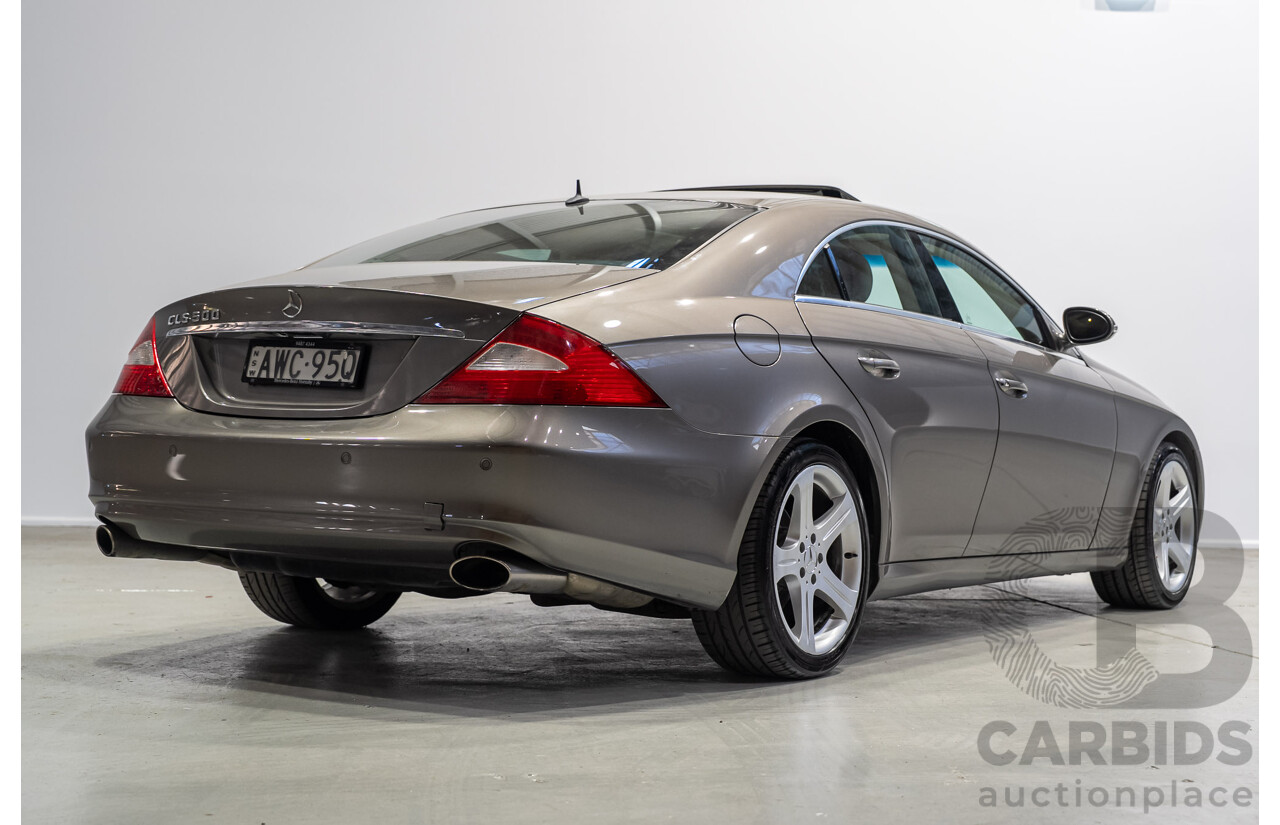 09/2005 Mercedes-Benz CLS 500 219 4d Coupe Indium Grey Metallic 5.0L V8