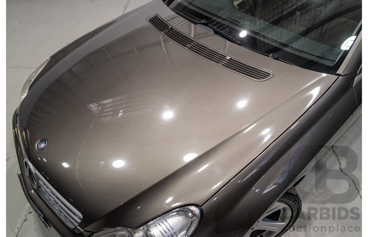 09/2005 Mercedes-Benz CLS 500 219 4d Coupe Indium Grey Metallic 5.0L V8