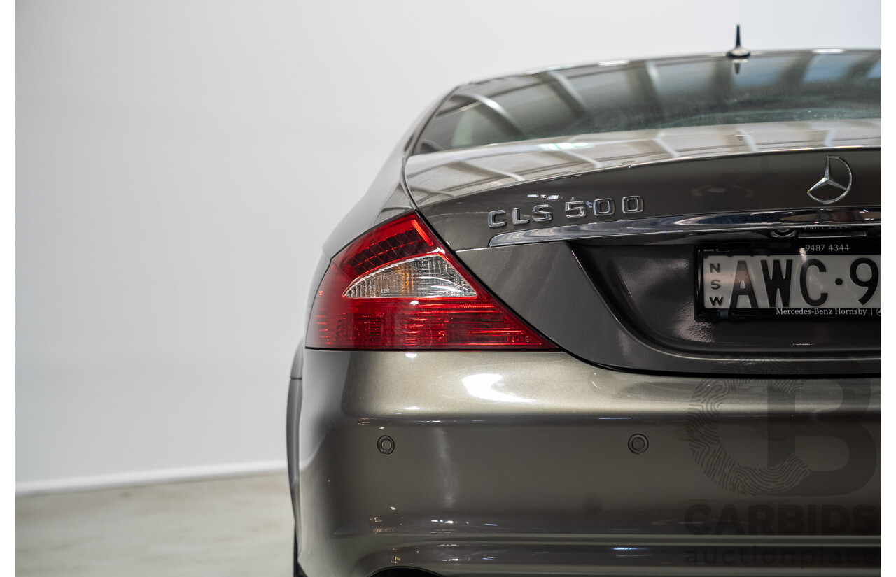 09/2005 Mercedes-Benz CLS 500 219 4d Coupe Indium Grey Metallic 5.0L V8