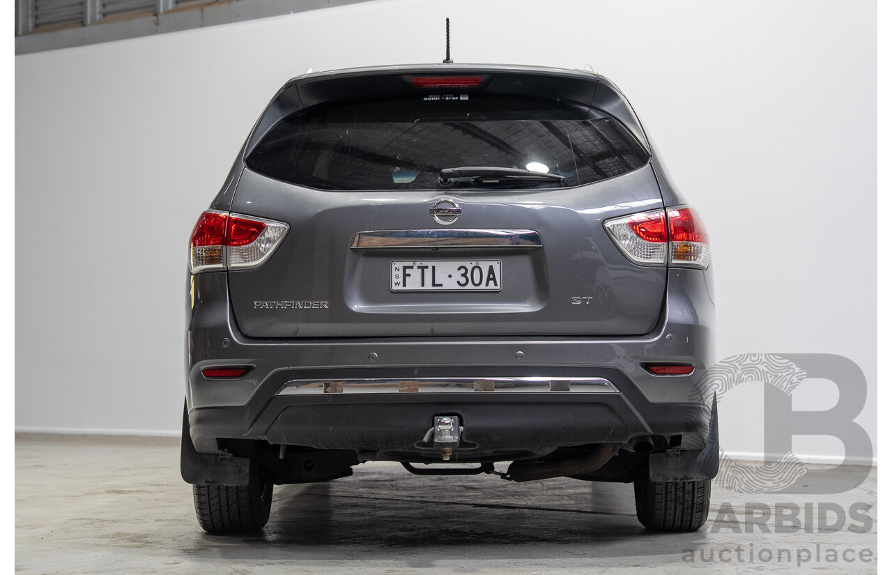 04/2015 Nissan Pathfinder ST R52 4d Wagon Grey 3.5L - 7 seater