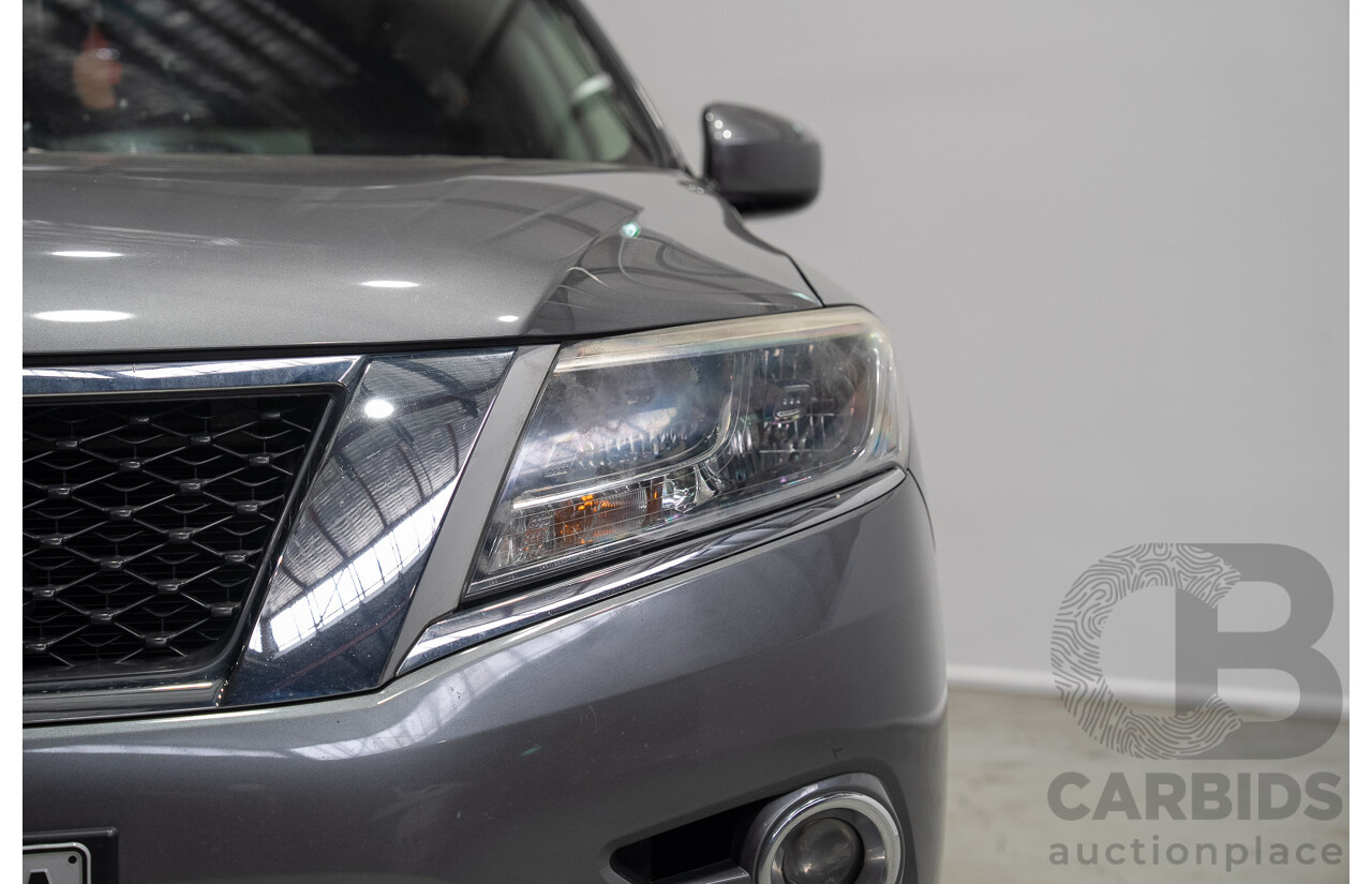 04/2015 Nissan Pathfinder ST R52 4d Wagon Grey 3.5L - 7 seater