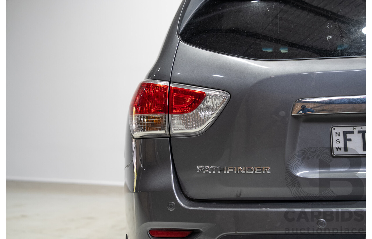 04/2015 Nissan Pathfinder ST R52 4d Wagon Grey 3.5L - 7 seater