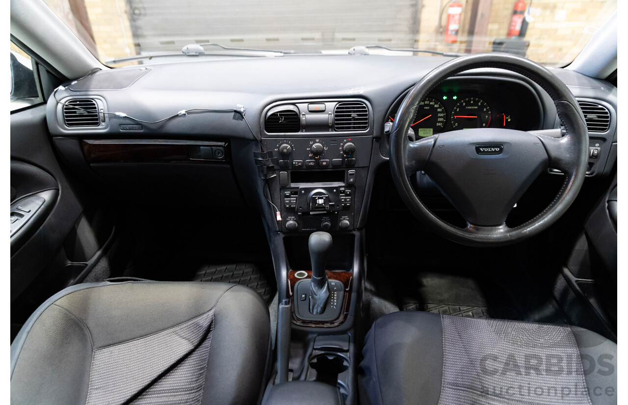 05/2002 Volvo S40 2.0 MY01 4d Sedan Silver 1.9L