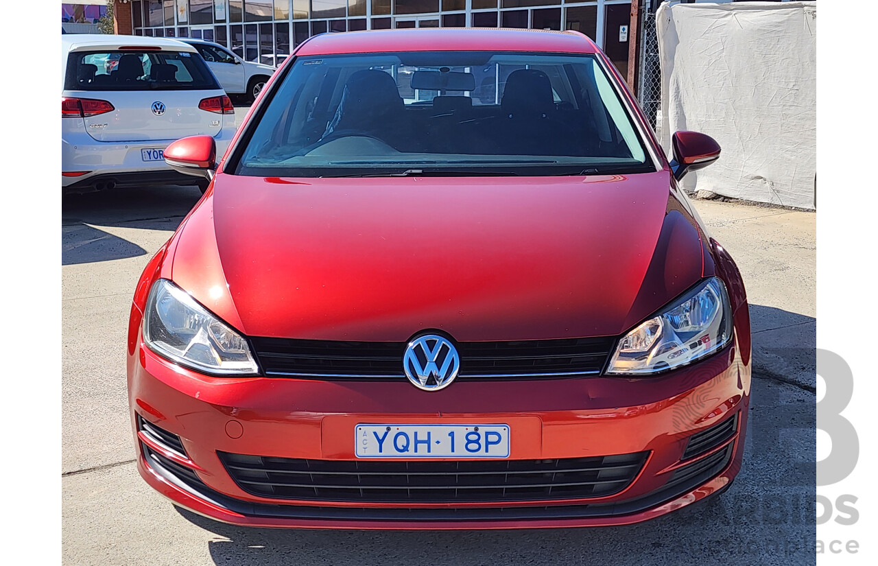 06/2015 Volkswagen Golf 90 TSI AU MY15 5d Hatchback Red 1.4L