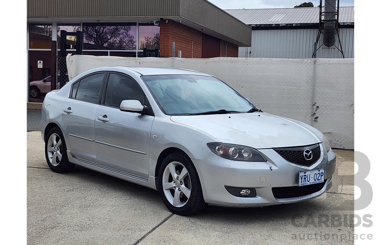 11/2004 Mazda Mazda3 MAXX Sport BK 4d Sedan Silver 2.0L