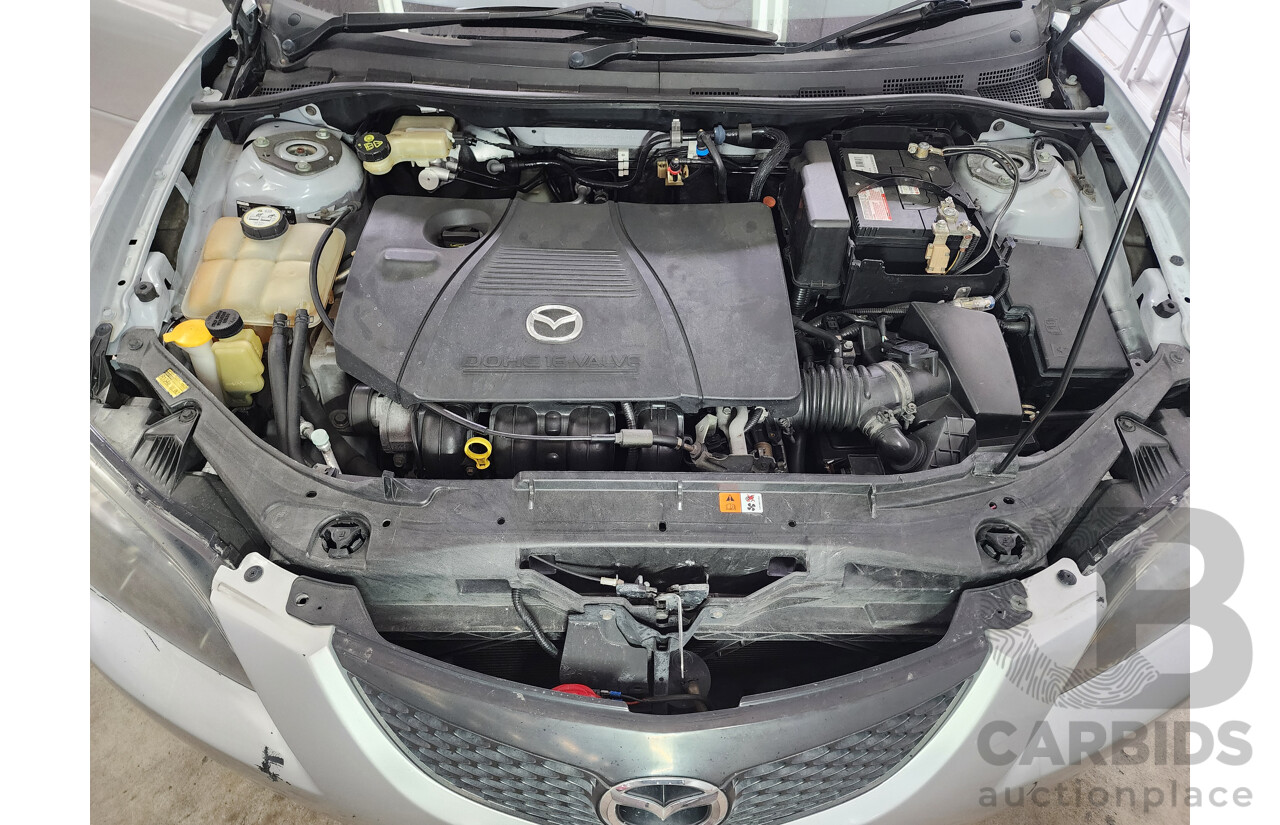 11/2004 Mazda Mazda3 MAXX Sport BK 4d Sedan Silver 2.0L
