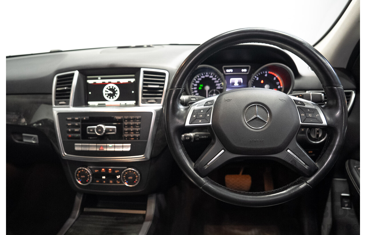 09/2015 Mercedes-Benz ML 350CDI Bluetec (4x4) 166 MY15 4d Wagon Iridium Silver Metallic V6 Turbo Diesel 3.0L