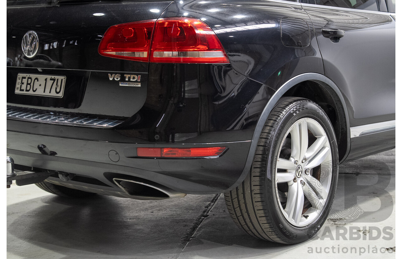 07/2012 Volkswagen Touareg V6 TDI (AWD) 7P MY12 4d Wagon Titanium Black 3.0L