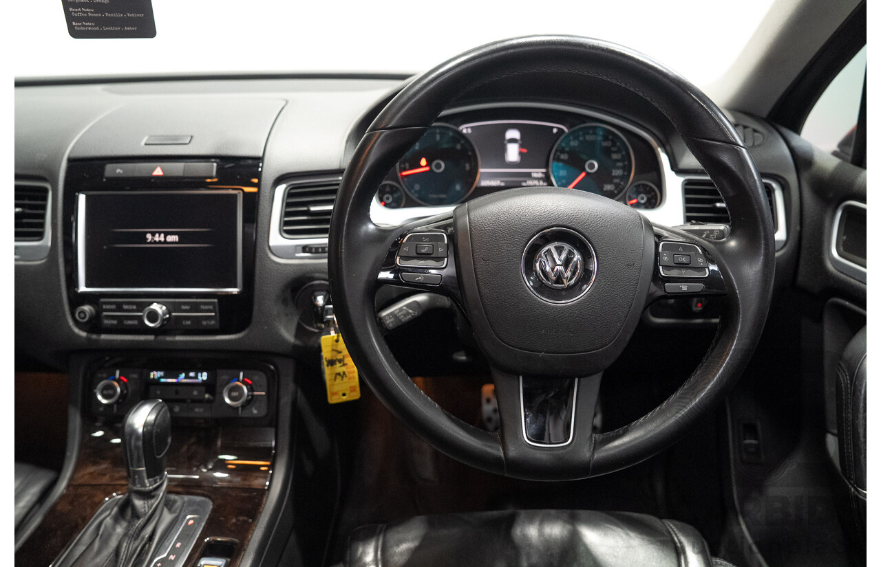 07/2012 Volkswagen Touareg V6 TDI (AWD) 7P MY12 4d Wagon Titanium Black 3.0L