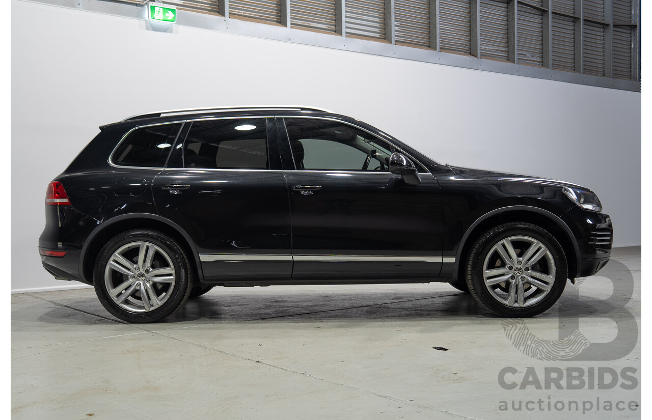 07/2012 Volkswagen Touareg V6 TDI (AWD) 7P MY12 4d Wagon Titanium Black 3.0L