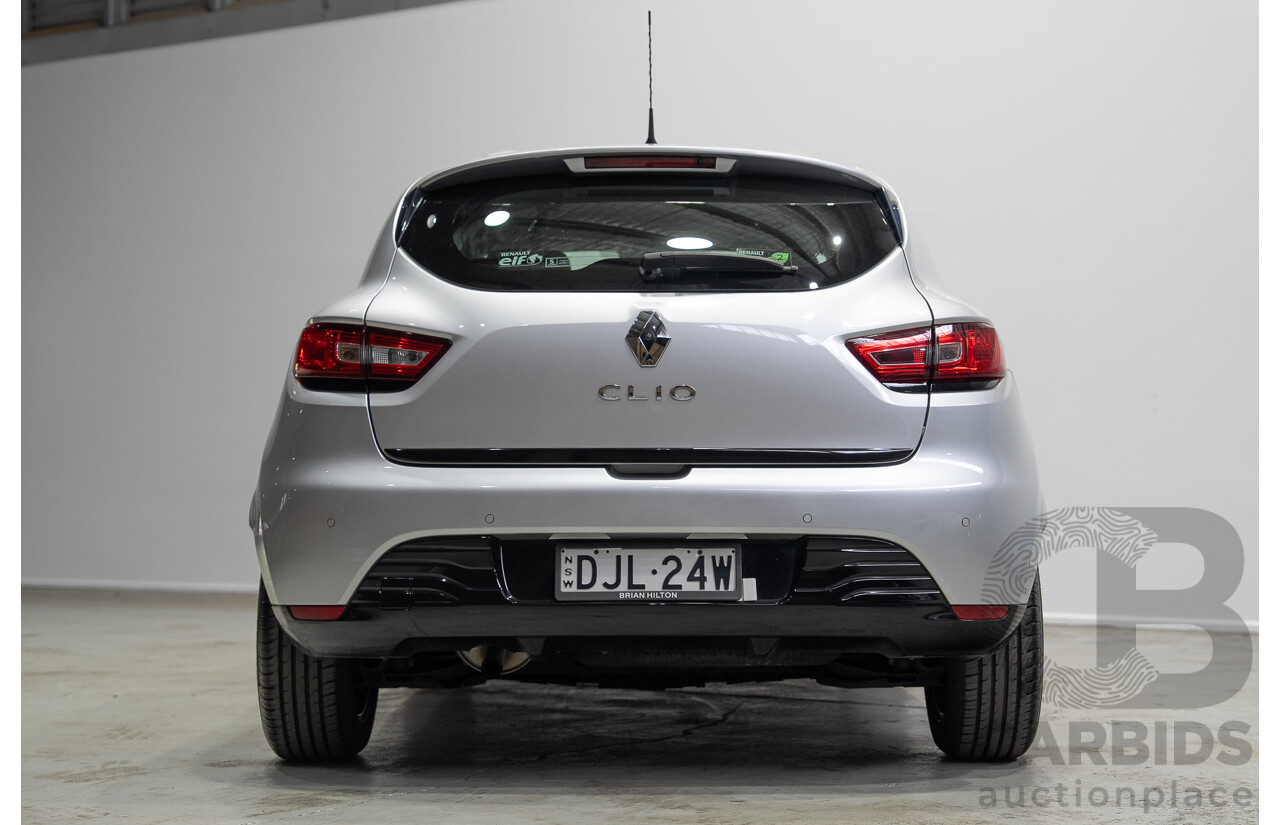 08/2016 Renault Clio Expression X98 5d Hatchback Grey Turbo 1.2L