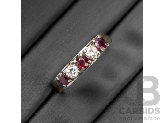 Vintage 18ct White Gold Diamond & Ruby Ring with Palladium Setting - Size S.5