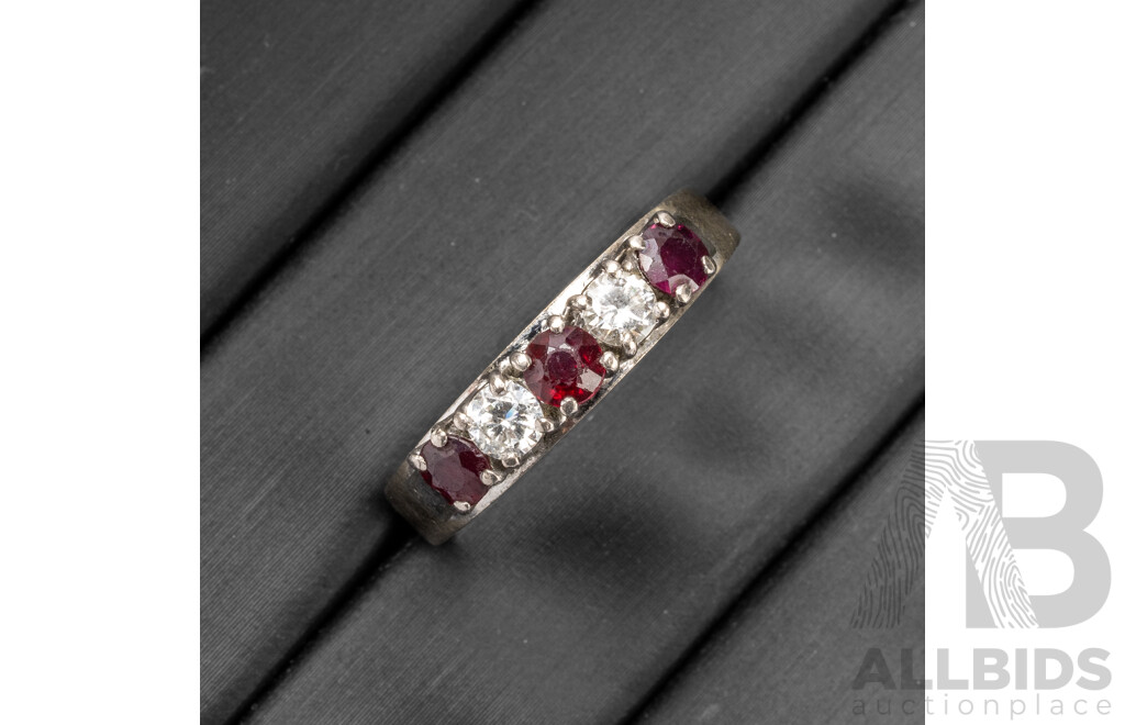 Vintage 18ct White Gold Diamond & Ruby Ring with Palladium Setting - Size S.5