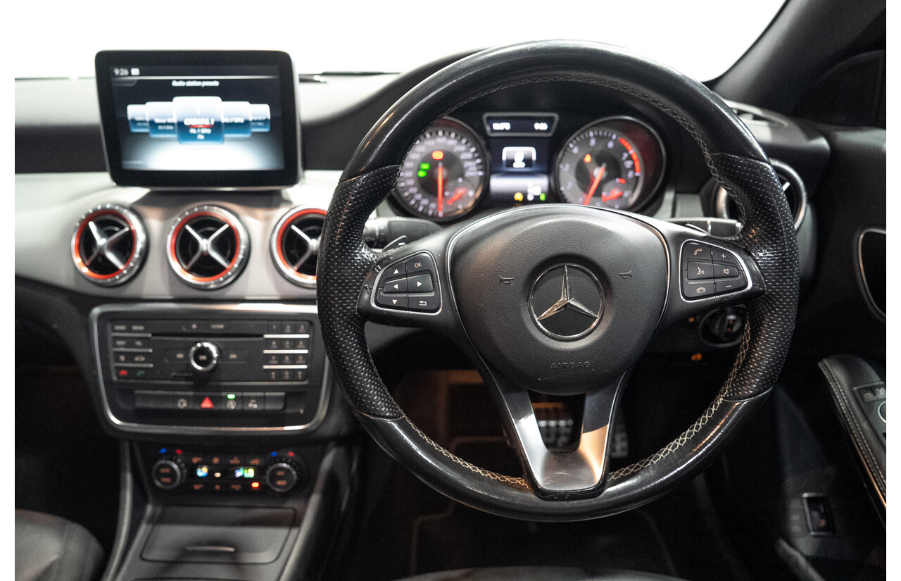 09/2015 Mercedes-Benz CLA 200 117 MY15 4D Coupe Kosmos Black Metallic Turbo 1.6L