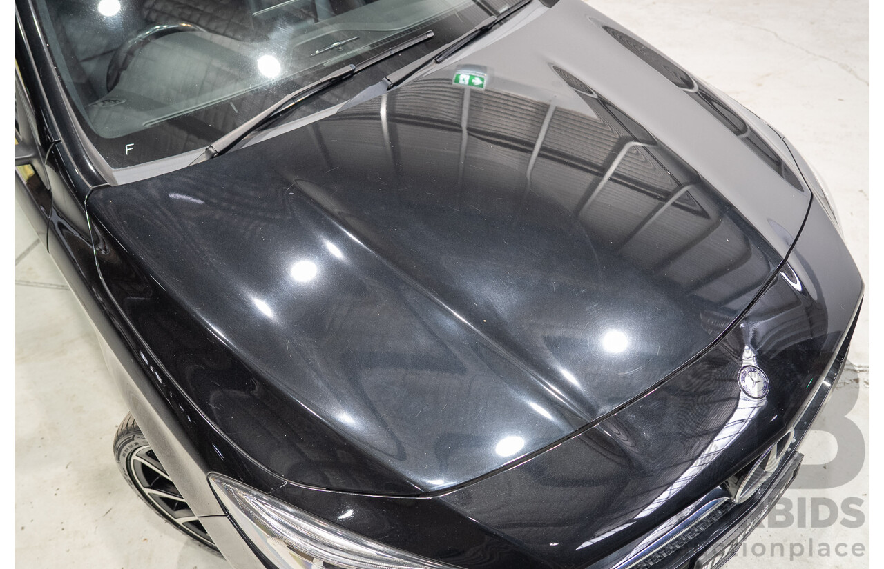 09/2015 Mercedes-Benz CLA 200 117 MY15 4D Coupe Kosmos Black Metallic Turbo 1.6L