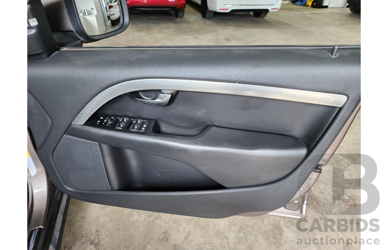 02/2008 Volvo Xc70 D5 BZ 4d Wagon Grey 2.4L