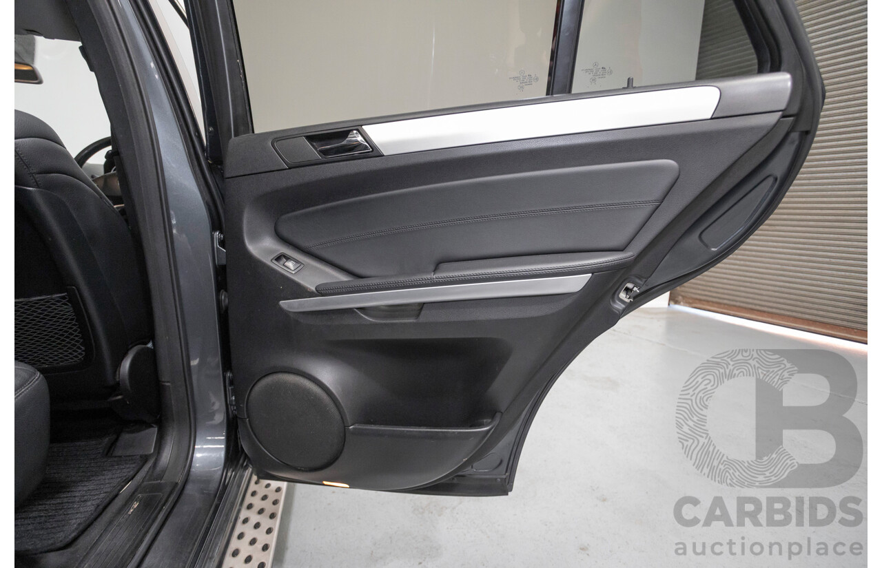 5/2010 Mercedes-Benz ML 300 CDI AMG Pack (4x4) W164 09 UPGRADE 4d Wagon Steel Gray Metallic Turbo Diesel V6 3.0L