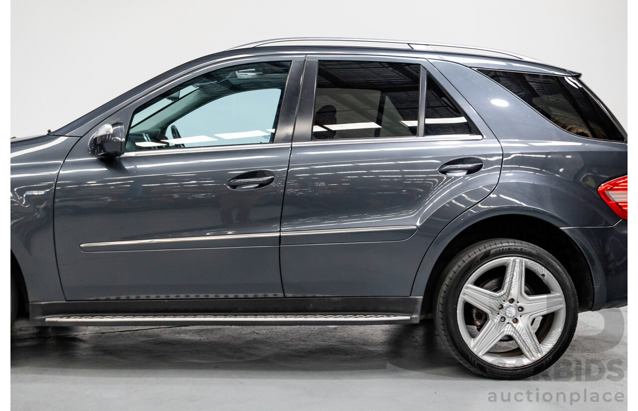 5/2010 Mercedes-Benz ML 300 CDI AMG Pack (4x4) W164 09 UPGRADE 4d Wagon Steel Gray Metallic Turbo Diesel V6 3.0L