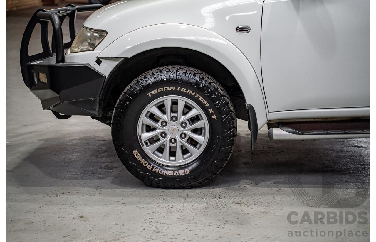 08/2014 Mitsubishi Challenger (4x4) PC MY14 4d Wagon White 2.5L