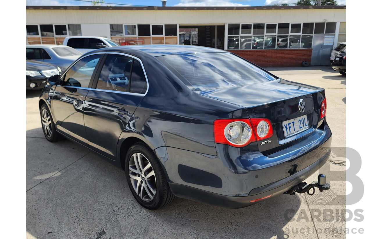 04/2009 Volkswagen Jetta 2.0 TDI 1KM MY08 UPGRADE 4d Sedan Blue 2.0L