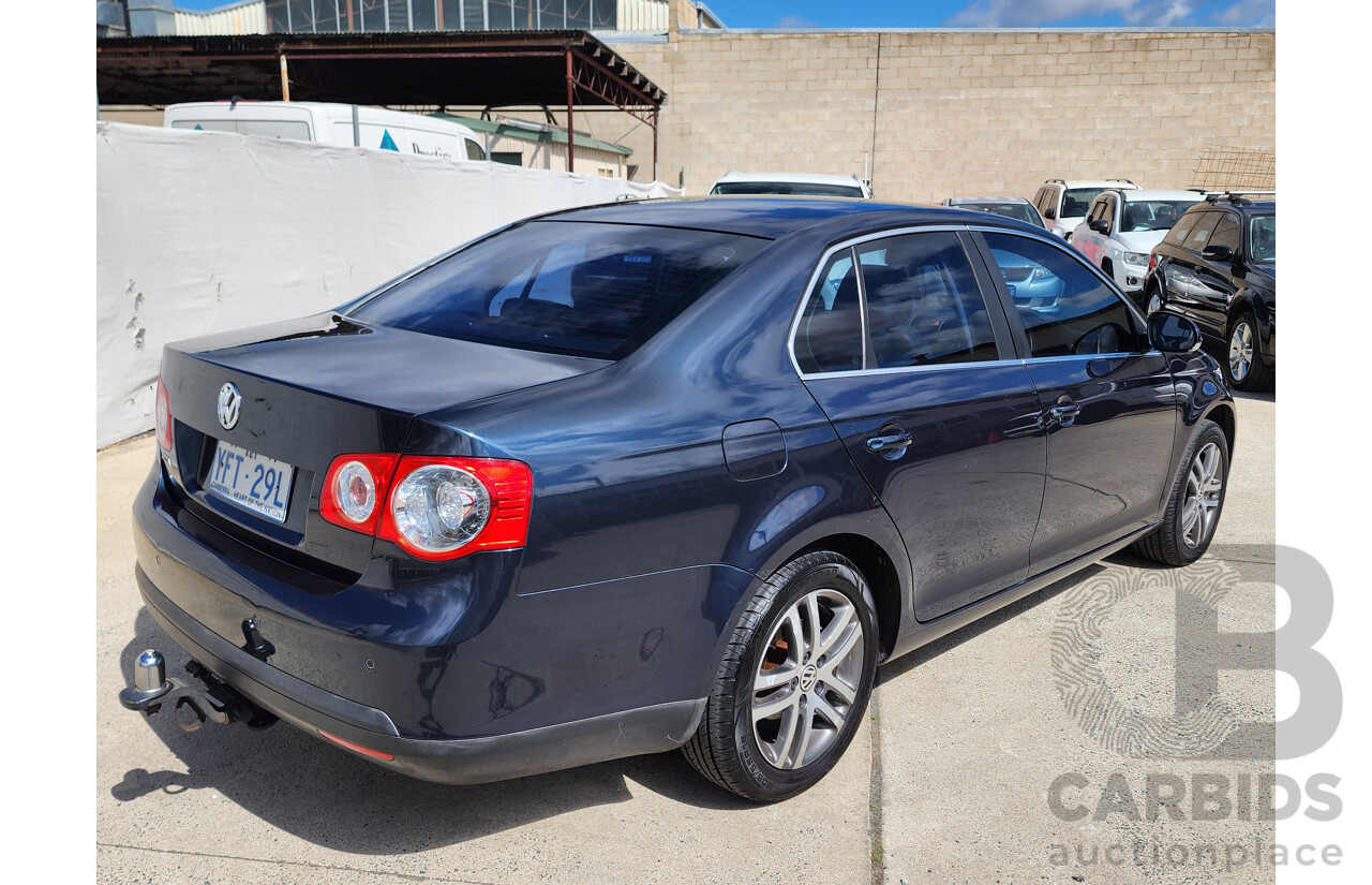 04/2009 Volkswagen Jetta 2.0 TDI 1KM MY08 UPGRADE 4d Sedan Blue 2.0L
