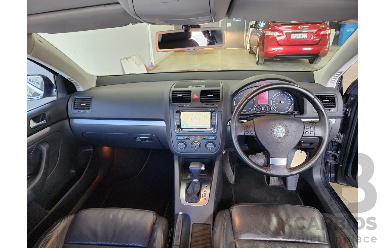 04/2009 Volkswagen Jetta 2.0 TDI 1KM MY08 UPGRADE 4d Sedan Blue 2.0L