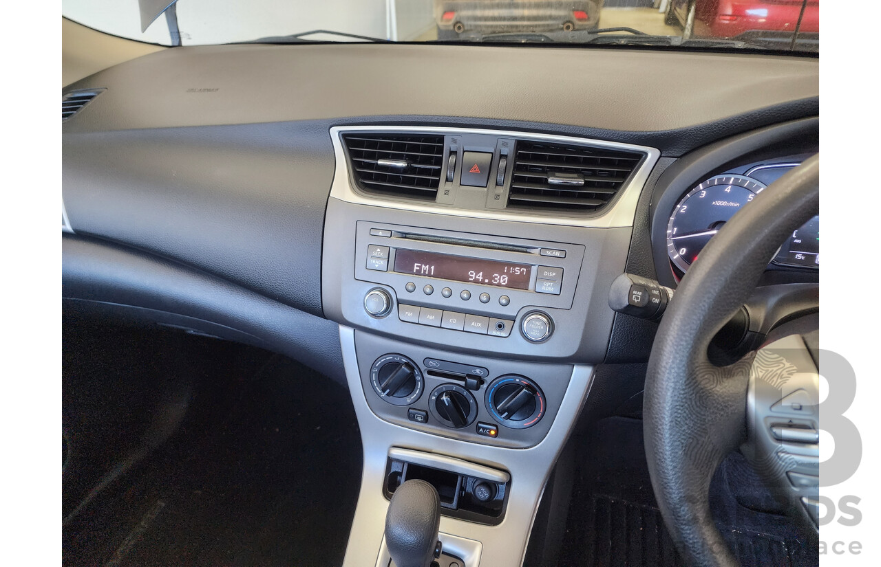 01/2015 Nissan Pulsar ST C12 SERIES 2 5d Hatchback Blue 1.8L