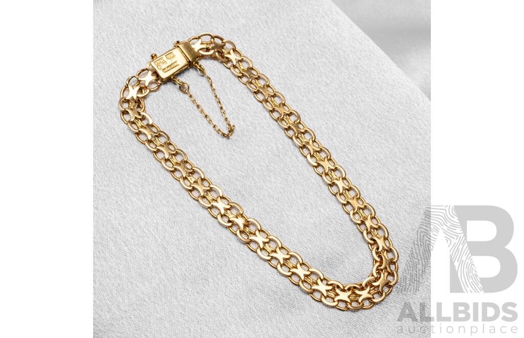 Vintage 18ct Yellow Gold Fancy 'XO' Chain Link Bracelet. Length - 20cms - 9.67gms