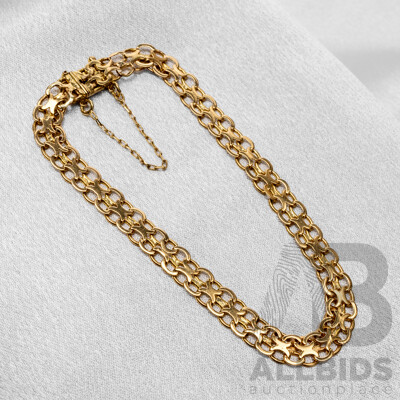 Vintage 18ct Yellow Gold Fancy 'XO' Chain Link Bracelet. Length - 20cms - 9.67gms