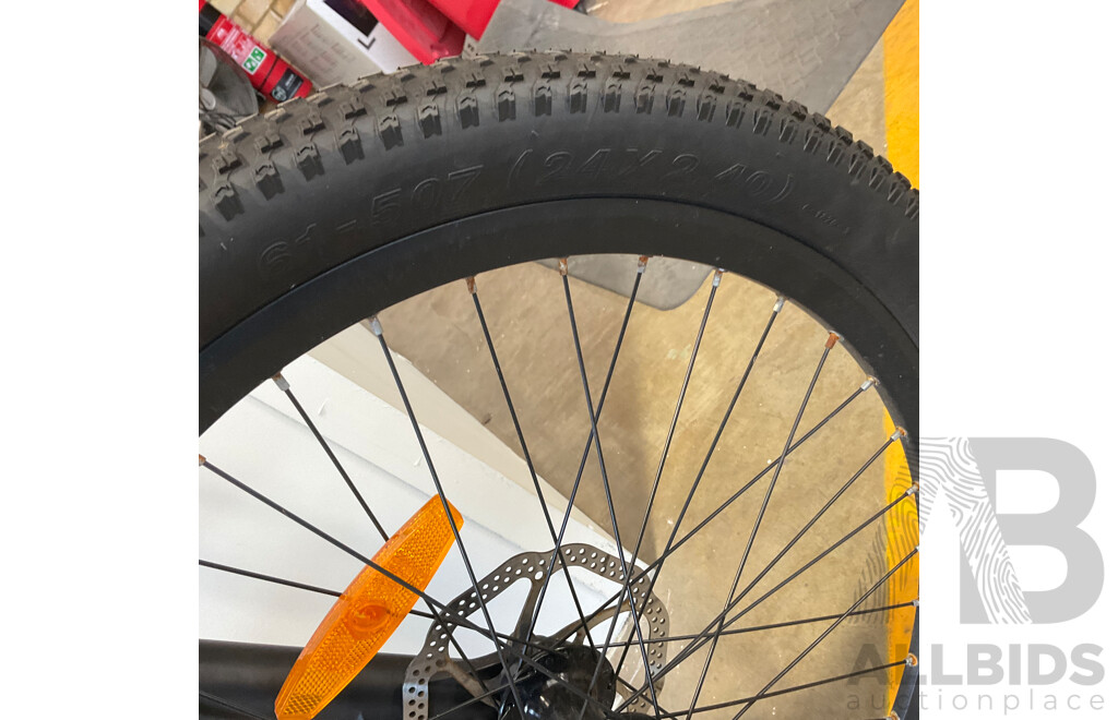 PEDAL Warrior Electric Mountain Bike
