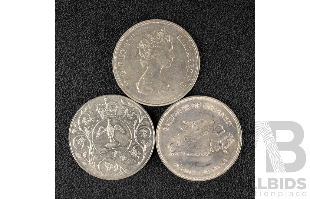 Three Great Britain UNC Twenty Five Pence Coins, 1972, 1977