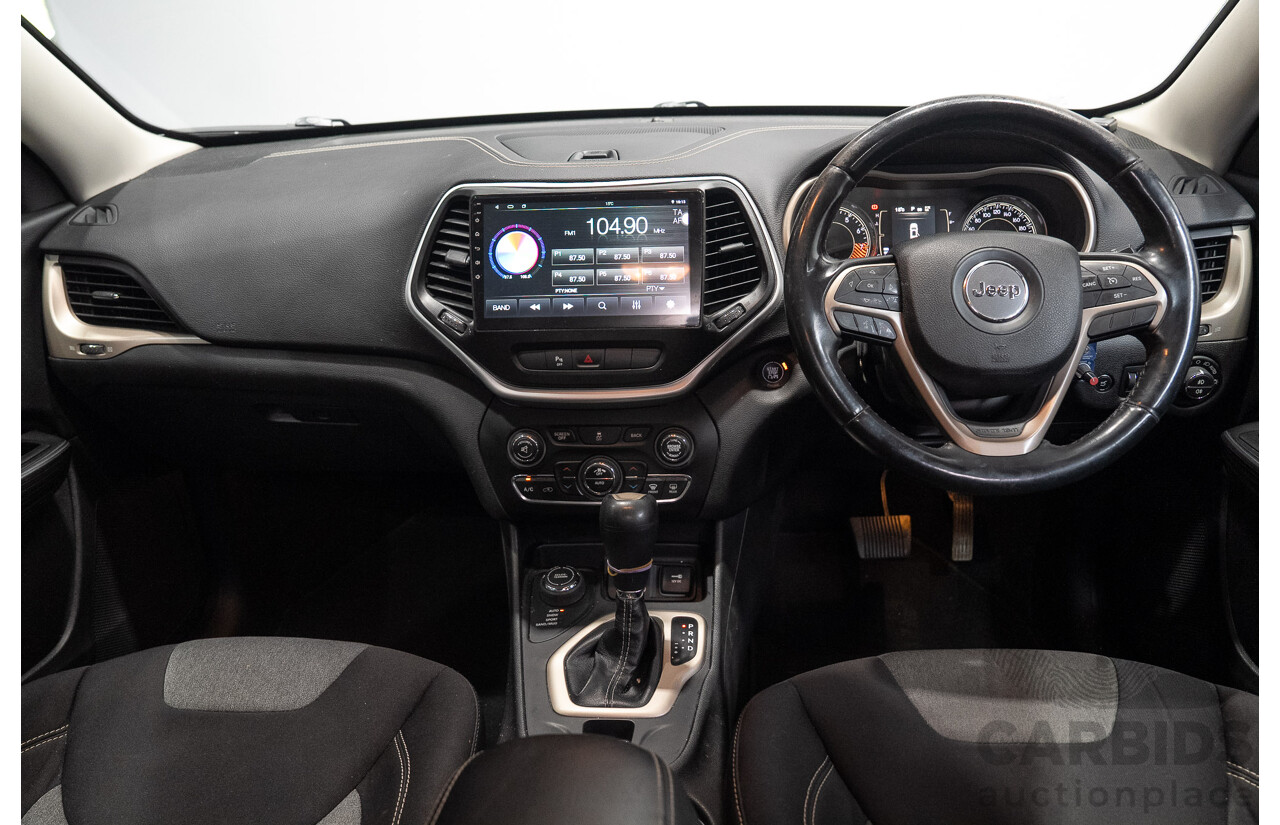 09/2014 Jeep Cherokee LONGITUDE (4x4) KL MY15 4d Wagon Black 3.2L