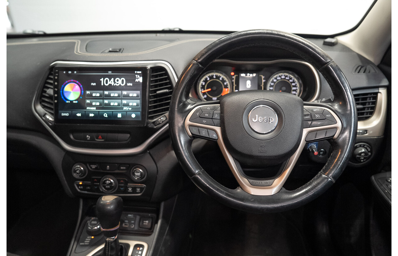 09/2014 Jeep Cherokee LONGITUDE (4x4) KL MY15 4d Wagon Black 3.2L