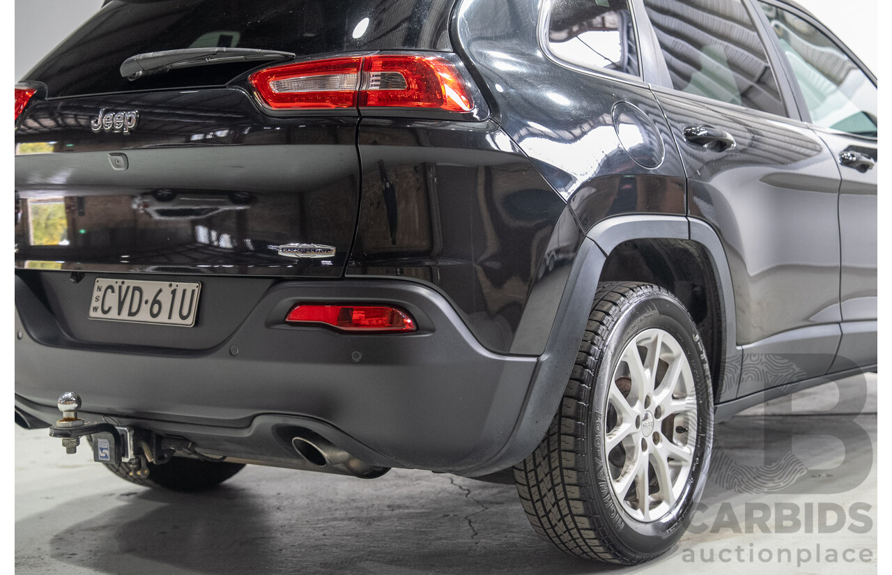 09/2014 Jeep Cherokee LONGITUDE (4x4) KL MY15 4d Wagon Black 3.2L