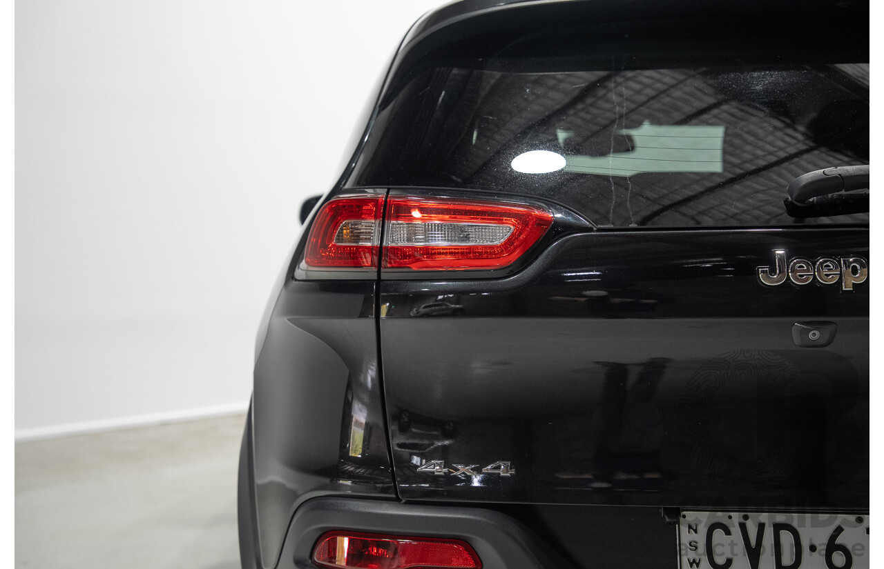 09/2014 Jeep Cherokee LONGITUDE (4x4) KL MY15 4d Wagon Black 3.2L