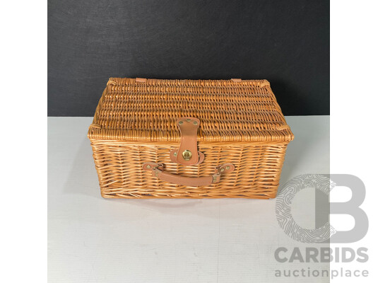 Vintage Wicker Picnic Basket with Picnic Accessories