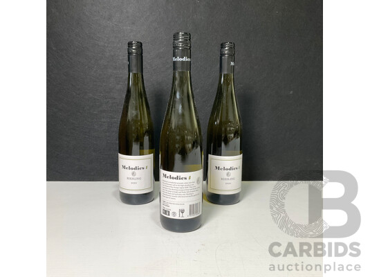 Set Off Three Melodies Riesling Wine