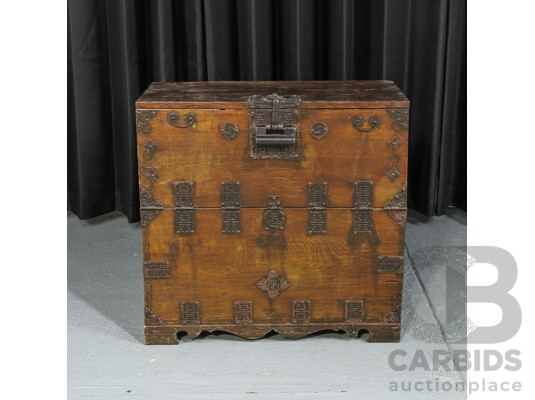Korean Bandaji Storage Chest