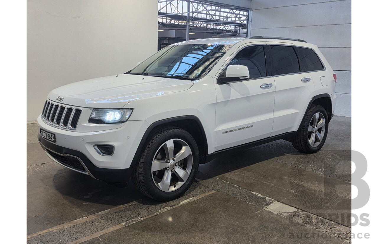 08/2013 Jeep Grand Cherokee LIMITED (4x4) WK MY14 4d Wagon White 3.6L